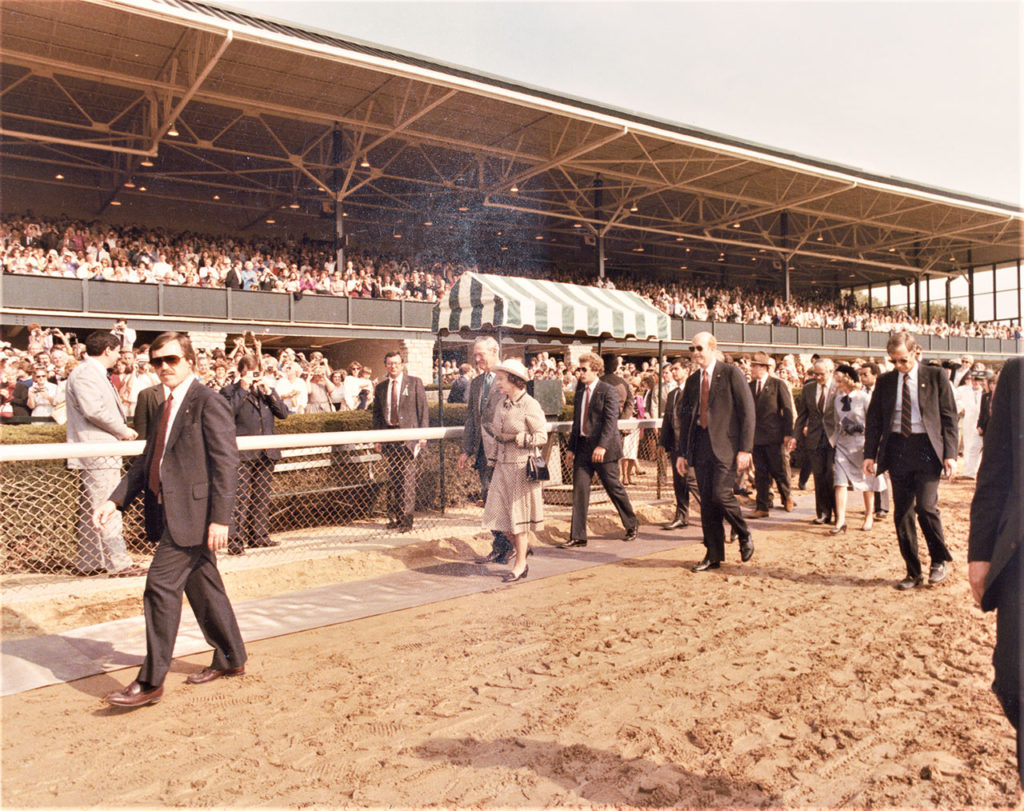 HH Queen Elizabeth II with Ted Bassett at Keeneland 1984