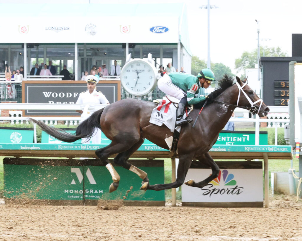 Mindframe romps in a Kentucky Derby Day allowance at Churchill Downs