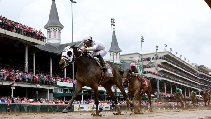 My Mane Squeeze winning the Eight Belles (G2) at Churchill Downs (Photo by Horsephotos.com)